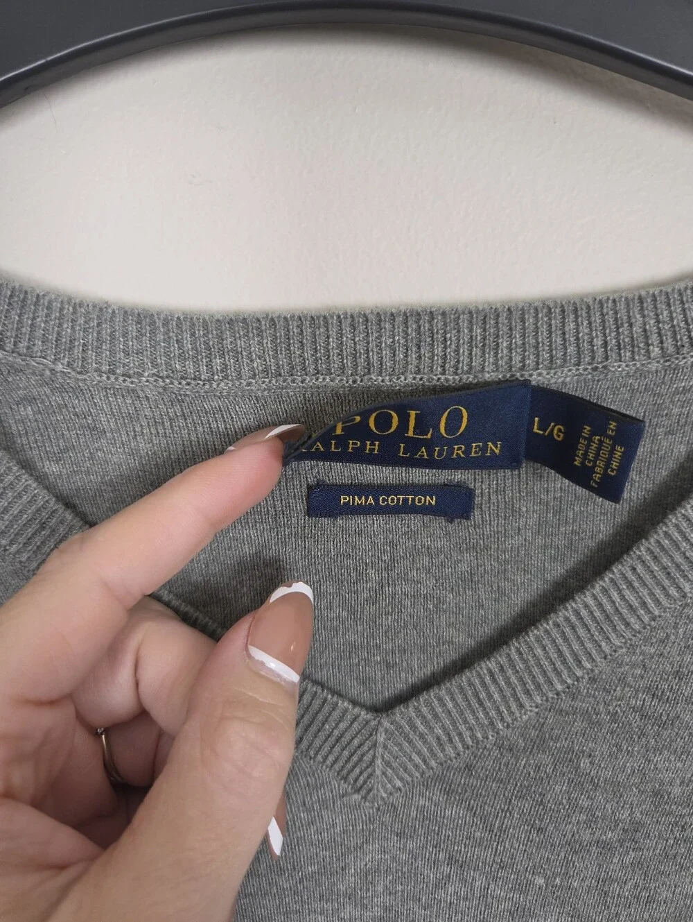 Polo Ralph Lauren Mens Large Grey Pima Cotton V-Neck Sweater Vest Embroidered